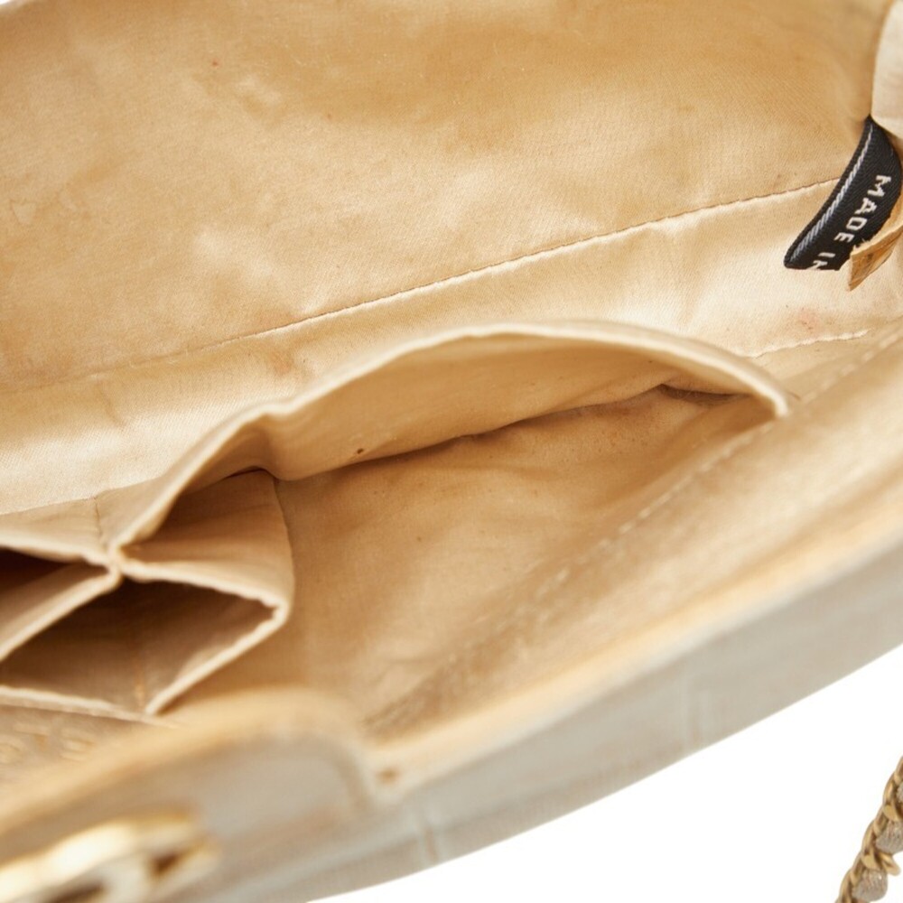 CHANEL Cream Leather Logo Shoulder Bag - Picture 10 of 14
